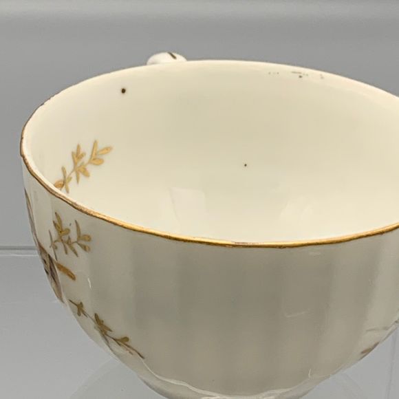 Set of 2 Yellow Rose China Shell Shaped Snack Lunch Cups Plates Grannycore 1930 - Picture 10 of 10